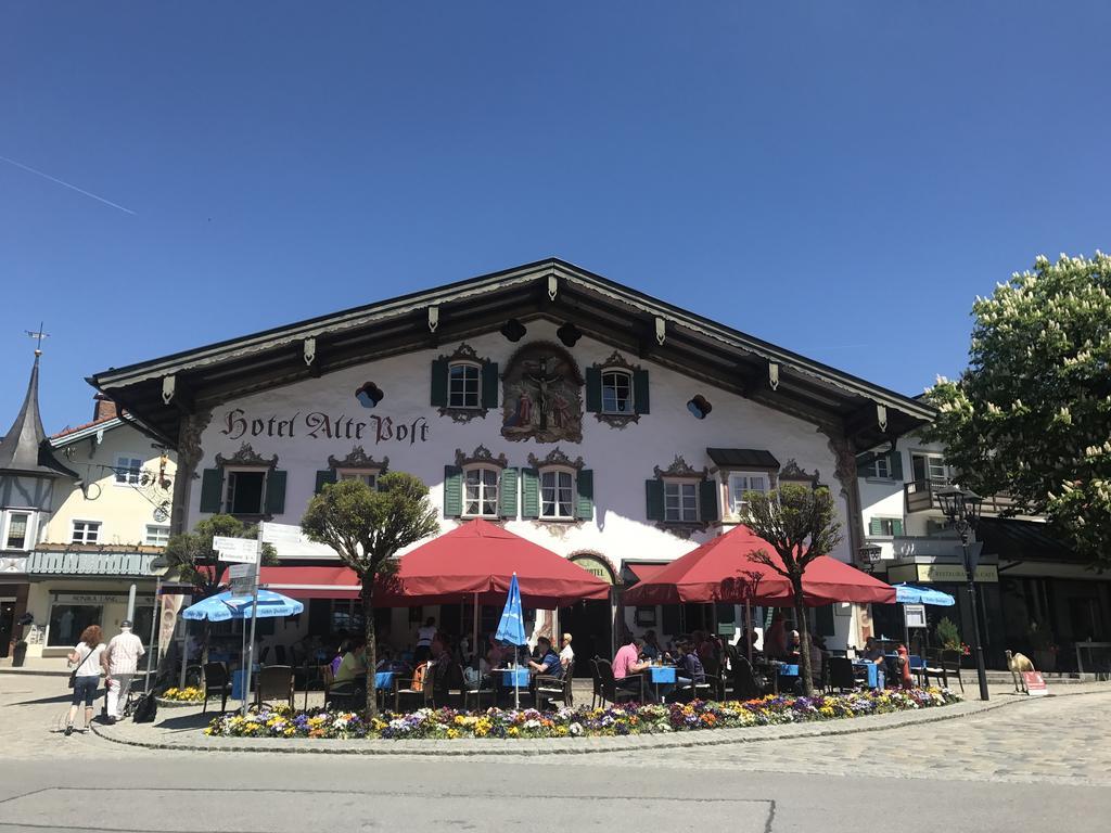 Hotel Alte Post Oberammergau Bagian luar foto